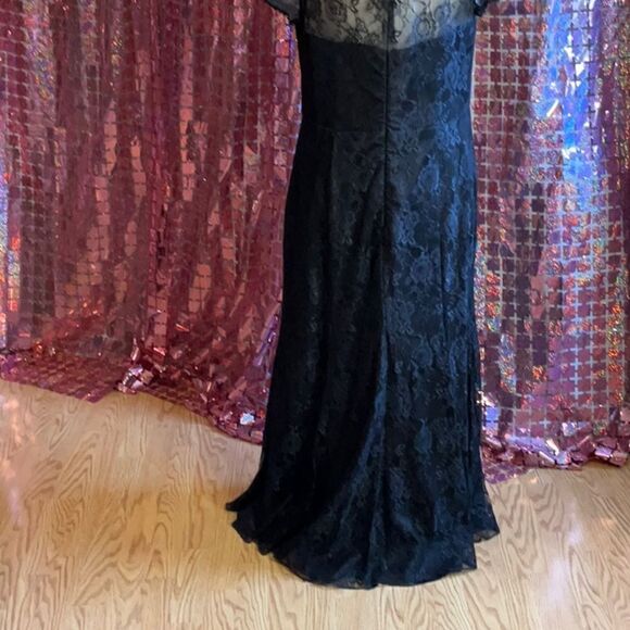 Lace & embroidered black formal dress with sheer lace top - Picture 14 of 16